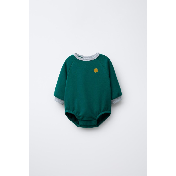 КОМБИНЕЗОН С КОНТРАСТНОЙ ОТДЕЛКОЙ