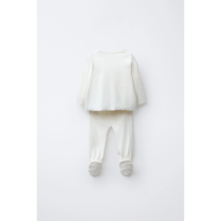 Первый комплект одежды и сумка