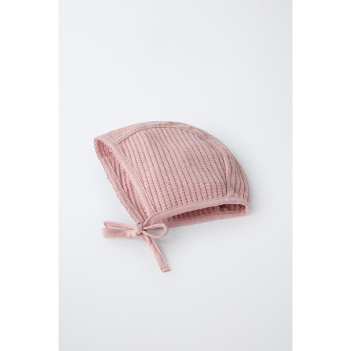 КОМПЛЕКТ ИЗ ЧЕПЧИКА И НАГРУДНИКА