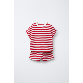 КОМПЛЕКТ ИЗ ФУТБОЛКИ И ШОРТОВ В ПОЛОСКУ ВАФЕЛЬНОЙ ТЕКСТУРЫ