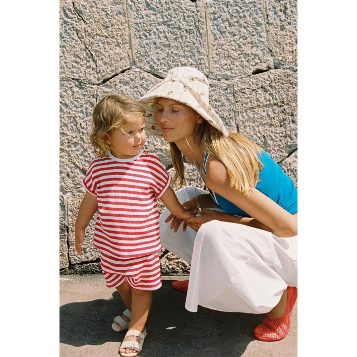 КОМПЛЕКТ ИЗ ФУТБОЛКИ И ШОРТОВ В ПОЛОСКУ ВАФЕЛЬНОЙ ТЕКСТУРЫ