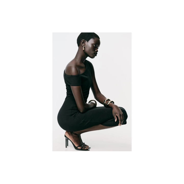 ПЛАТЬЕ МИДИ СО СБОРКАМИ