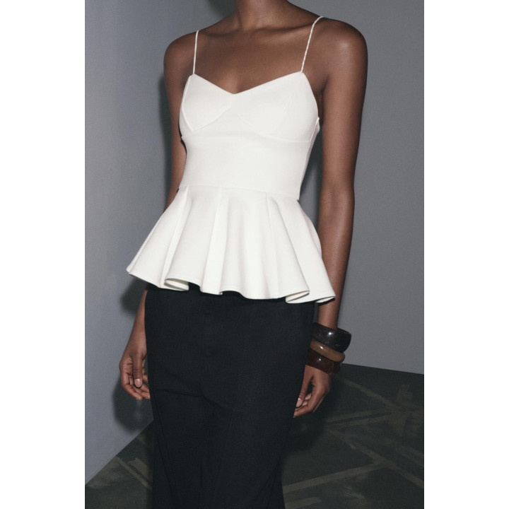 Топ с кроем пеплум и тонкими бретельками