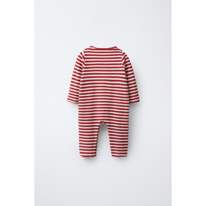 КОМБИНЕЗОН И ШАПОЧКА С ПОМПОНОМ И ПОЛОСКАМИ