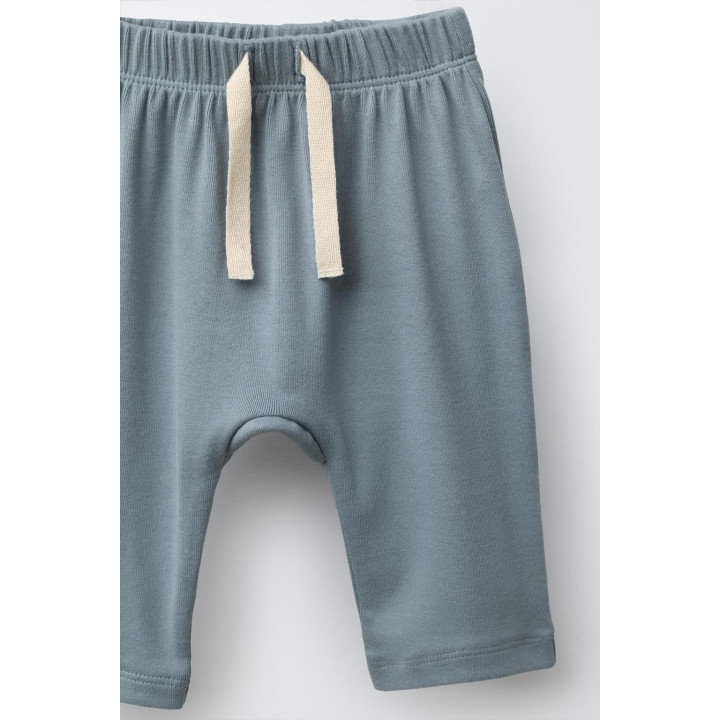 КОМПЛЕКТ ИЗ ОДНОТОННОЙ ФУТБОЛКИ И БРЮК