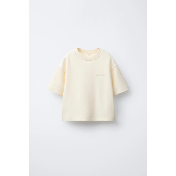 КОМПЛЕКТ ИЗ ФУТБОЛКИ И ШОРТОВ-БЕРМУДОВ ИНТЕРЛОК С НАДПИСЬЮ