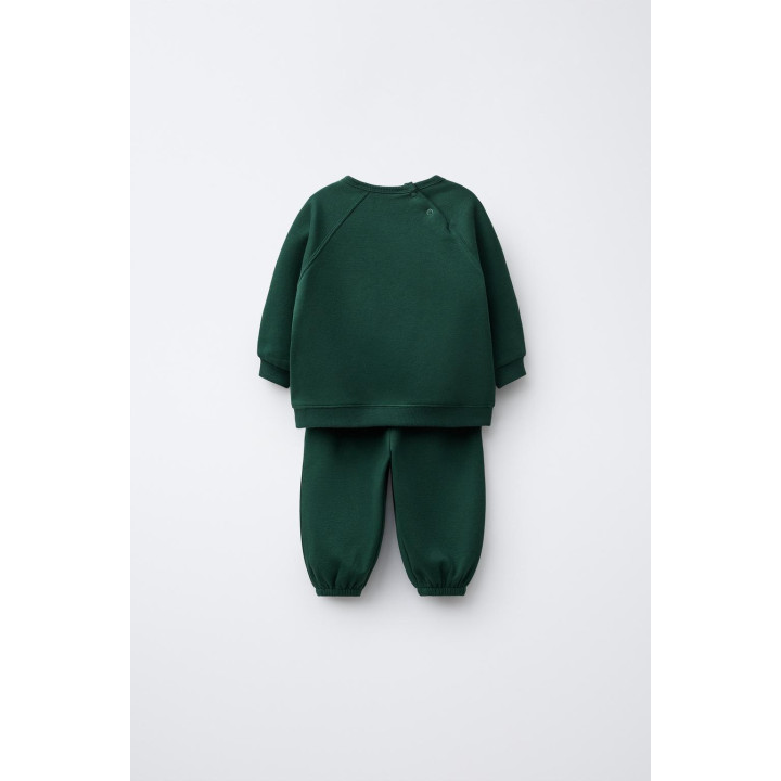 КОМПЛЕКТ ТОЛСТОВКА С МАХРОВОЙ НАШИВКОЙ И БРЮКИ-ДЖОГГЕРЫ