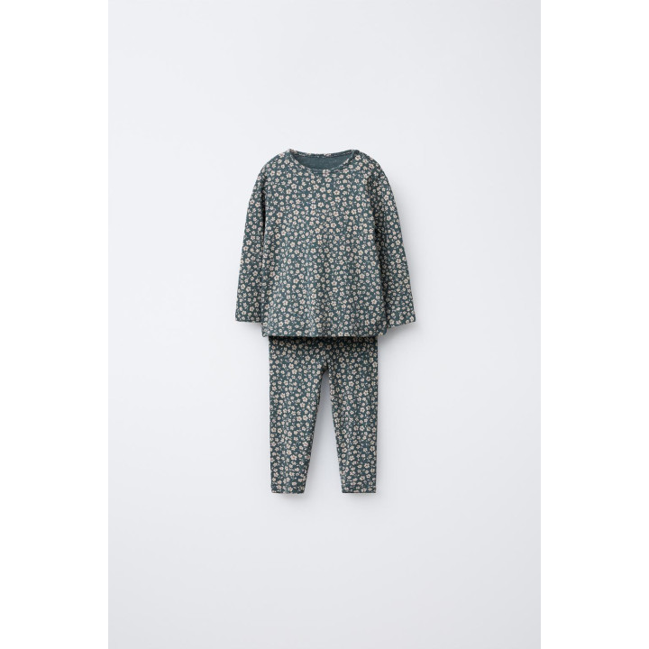 Комплект футболка с цветочным принтом и леггинсы