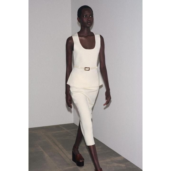 ТРИКОТАЖНЫЙ ТОП С РЕМНЕМ