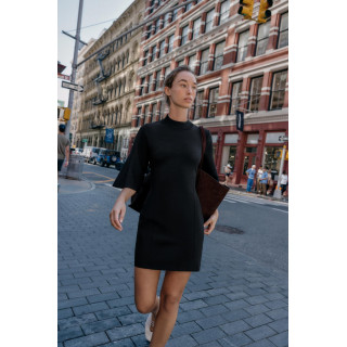 ОДНОТОННОЕ ТРИКОТАЖНОЕ МИНИ-ПЛАТЬЕ