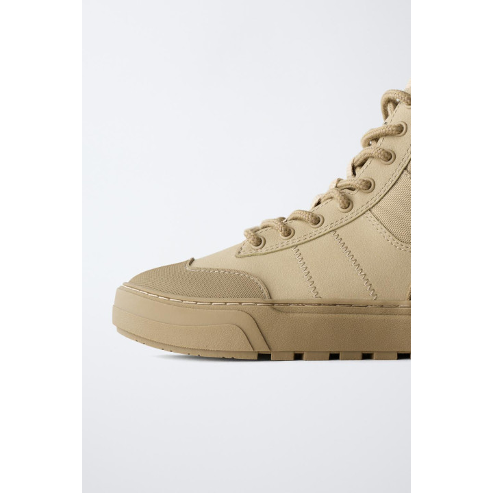 ТКАНЕВЫЕ СПОРТИВНЫЕ БОТИНКИ