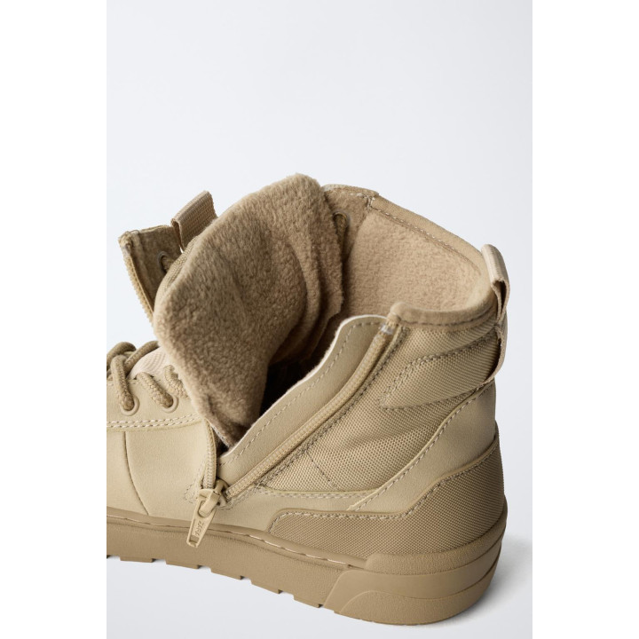 ТКАНЕВЫЕ СПОРТИВНЫЕ БОТИНКИ