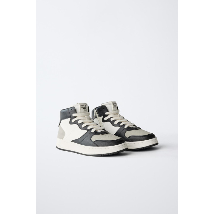 СПОРТИВНЫЕ ПОЛУБОТИНКИ КОНТРАСТНЫЕ