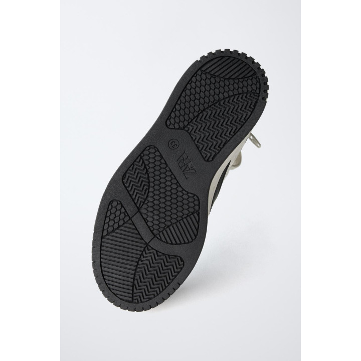 СПОРТИВНЫЕ ПОЛУБОТИНКИ КОНТРАСТНЫЕ