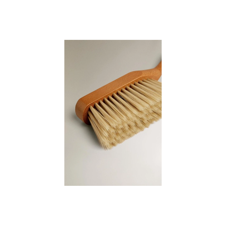 DUSTPAN AND BRUSH SET
