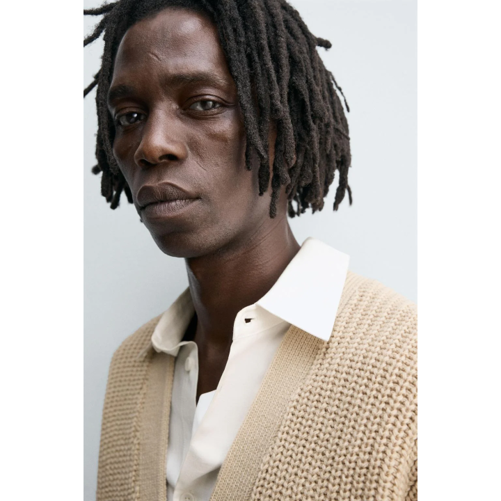 Кардиган с рельефным узором