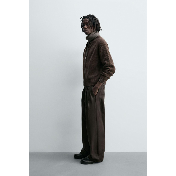 ТРИКОТАЖНЫЙ БОМБЕР