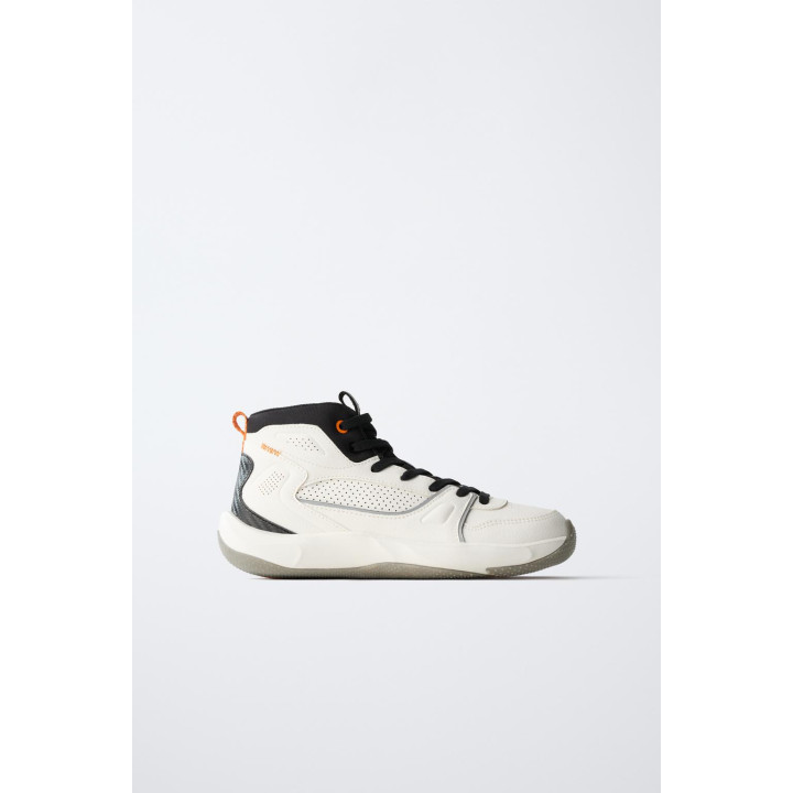 СПОРТИВНЫЕ БОТИНКИ