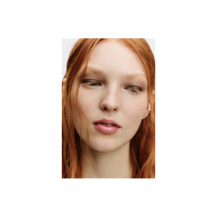 THE EYESHADOW STICK LUDOVIC DE SAINT SERNIN x ZARA