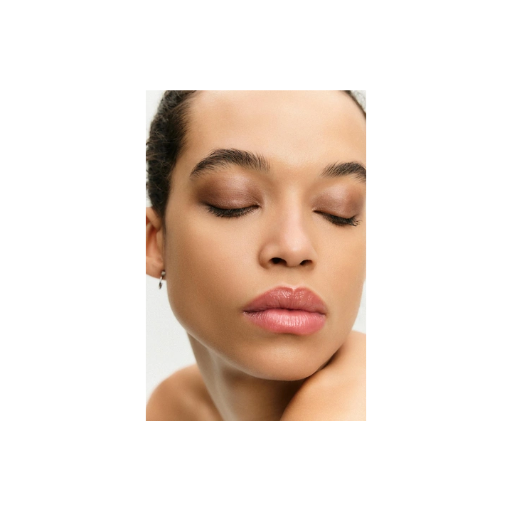 THE EYESHADOW STICK LUDOVIC DE SAINT SERNIN x ZARA