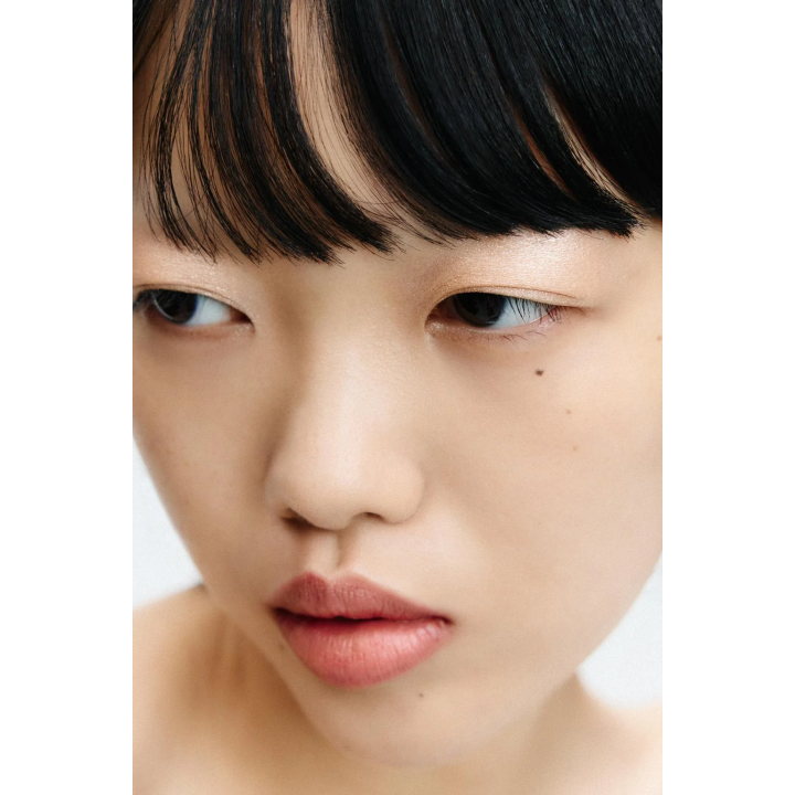 THE EYESHADOW STICK LUDOVIC DE SAINT SERNIN x ZARA