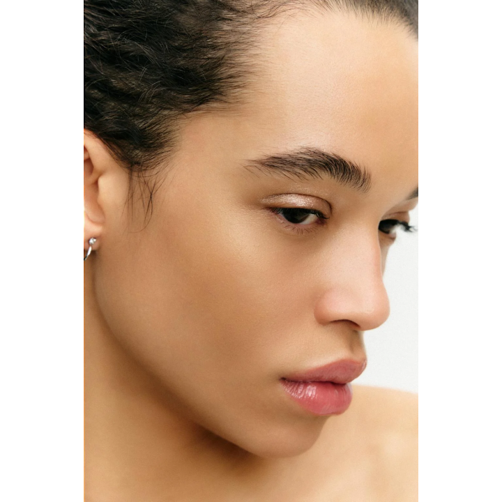 THE EYESHADOW STICK LUDOVIC DE SAINT SERNIN x ZARA