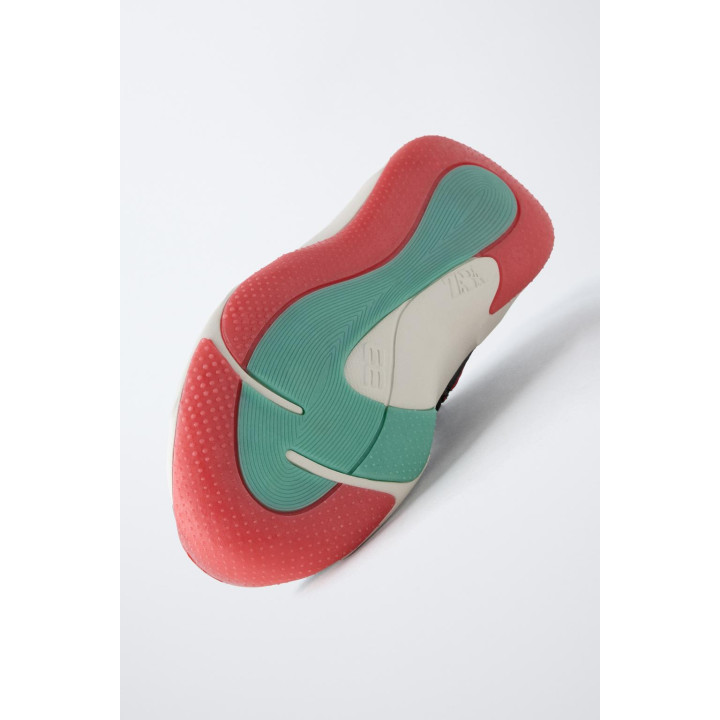 СПОРТИВНЫЕ БОТИНКИ-КРОССОВКИ