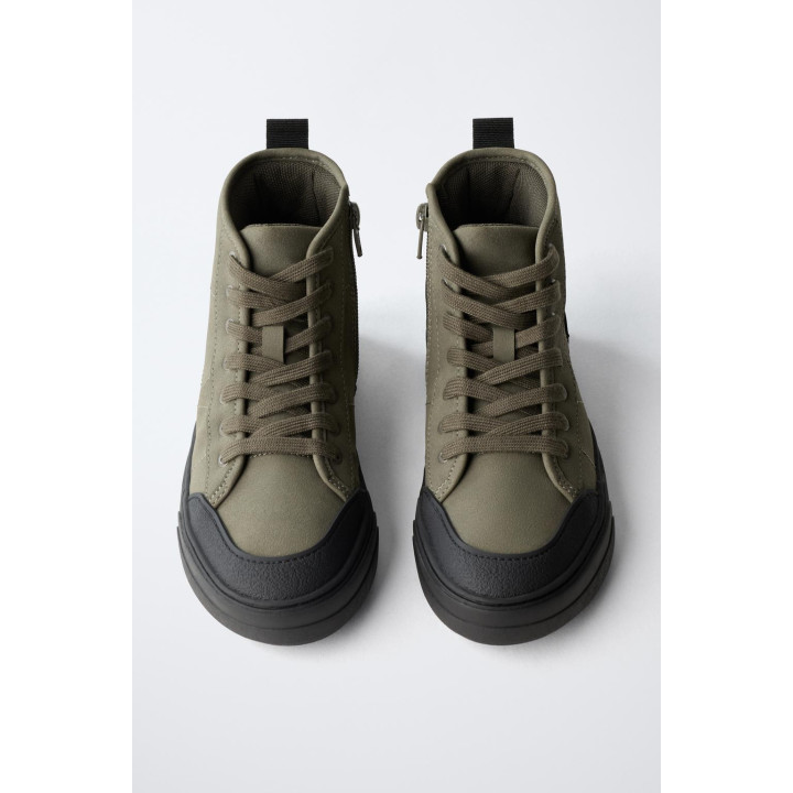 ВЫСОКИЕ ТЕХНИЧНЫЕ КРОССОВКИ