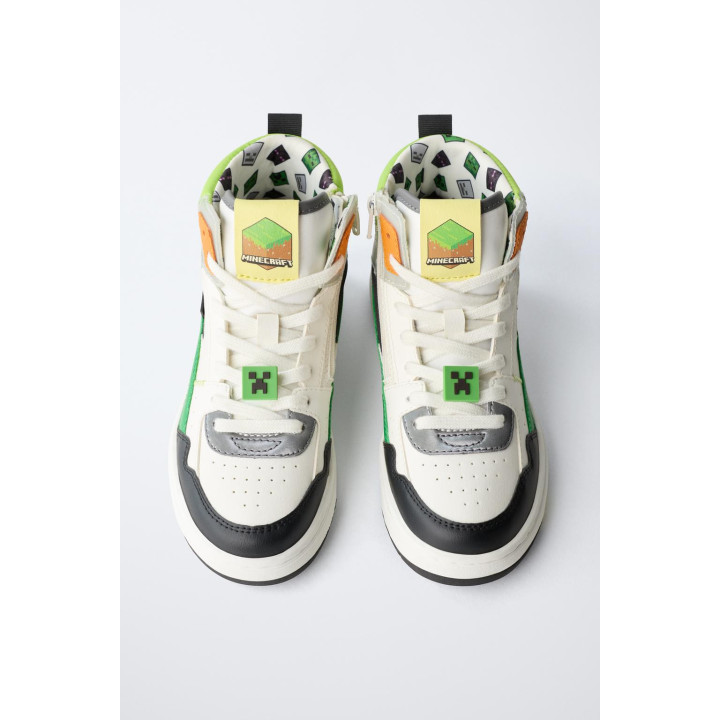 ВЫСОКИЕ КЕДЫ MINECRAFT © MOJANG AB. ™