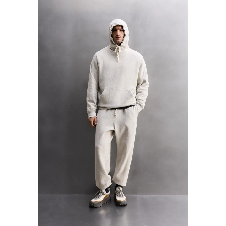 ХУДИ С КАПЮШОНОМ СВОБОДНОГО КРОЯ