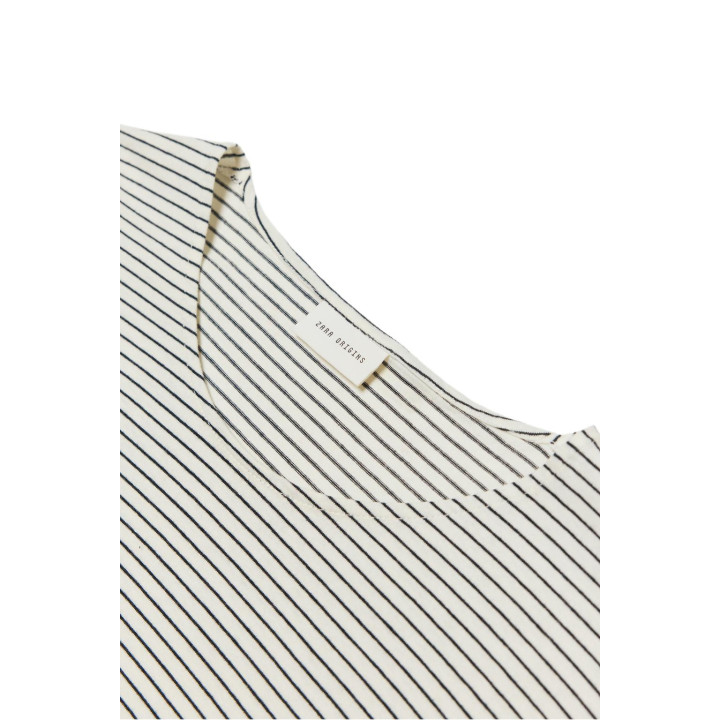 ЖАККАРДОВАЯ ФУТБОЛКА В ПОЛОСКУ