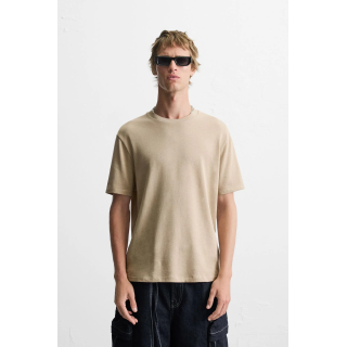 ТРИКОТАЖНАЯ ФУТБОЛКА СТАНДАРТНОГО КРОЯ