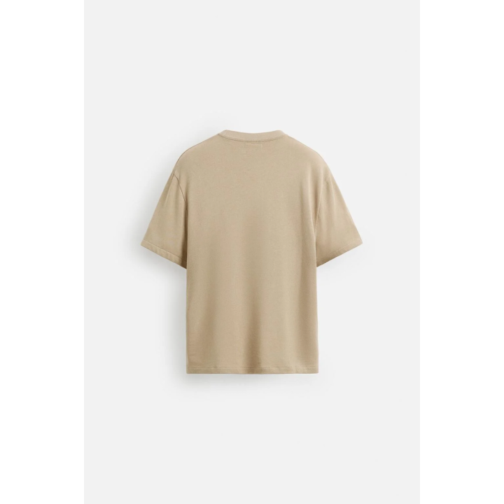 ТРИКОТАЖНАЯ ФУТБОЛКА СТАНДАРТНОГО КРОЯ