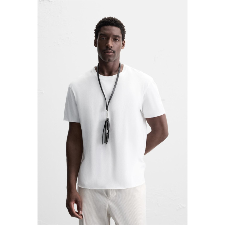 ФУТБОЛКА С НЕРОВНОЙ НИЖНЕЙ КРОМКОЙ