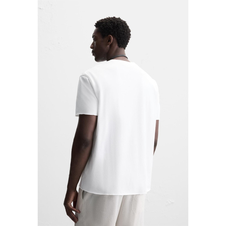 ФУТБОЛКА С НЕРОВНОЙ НИЖНЕЙ КРОМКОЙ