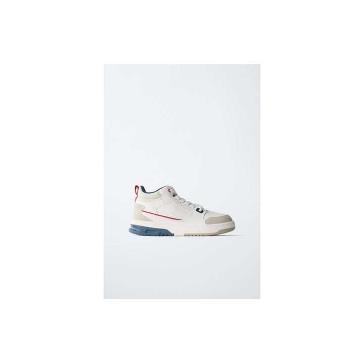 ВЫСОКИЕ КРОССОВКИ СО ВСТАВКАМИ