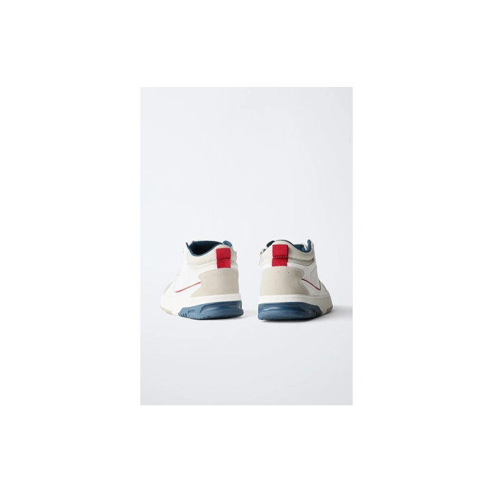 ВЫСОКИЕ КРОССОВКИ СО ВСТАВКАМИ