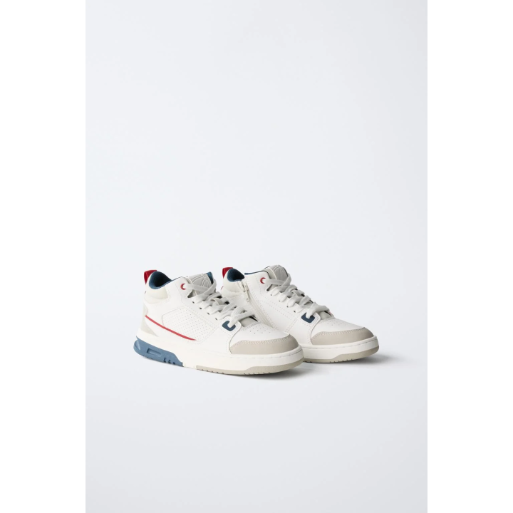 ВЫСОКИЕ КРОССОВКИ СО ВСТАВКАМИ