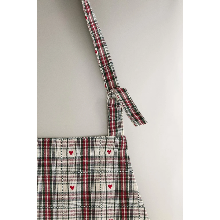 Фартук рождественский с сердечками