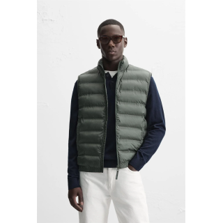 ЛЕГКИЙ СТЕГАНЫЙ ЖИЛЕТ