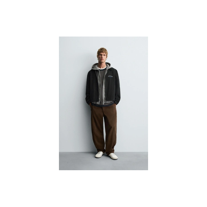 КУРТКА С ВЫШИВКОЙ И МОЛНИЕЙ