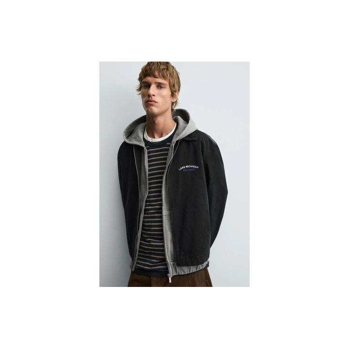 КУРТКА С ВЫШИВКОЙ И МОЛНИЕЙ