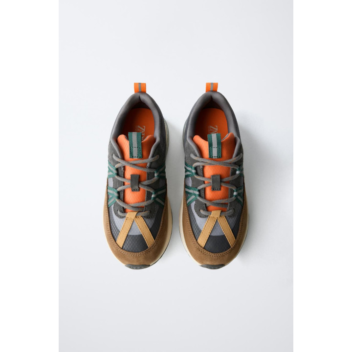 КРОССОВКИ СО ВСТАВКАМИ