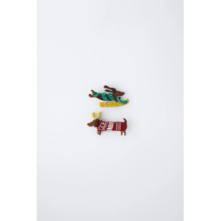 НАБОР ИЗ ДВУХ ЗАКОЛОК-СОБАЧЕК ОЛЕНЬ