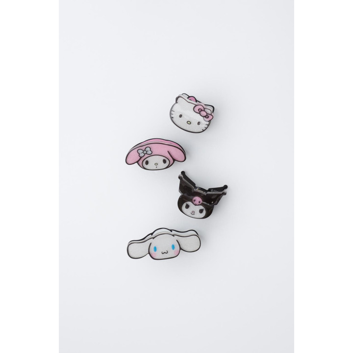 НАБОР ИЗ ЧЕТЫРЕХ ЗАКОЛОК ДЛЯ ВОЛОС HELLO KITTY AND FRIENDS © SANRIO