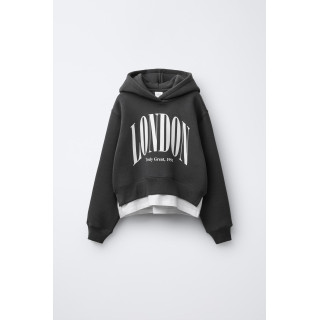 ТОЛСТОВКА С ДВОЙНЫМ НИЗОМ, КАПЮШОНОМ И В СТИЛЕ ПРЕППИ