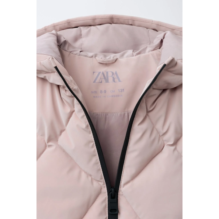 ДЛИННОЕ СТЕГАНОЕ ПАЛЬТО С РЕЗИНОВЫМ ПОКРЫТИЕМ