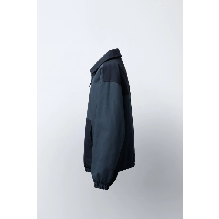 КУРТКА ИЗ САРЖИ В СТИЛЕ КОЛОР-БЛОК