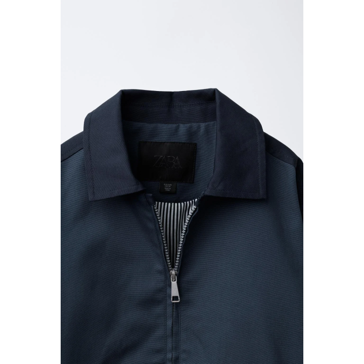 КУРТКА ИЗ САРЖИ В СТИЛЕ КОЛОР-БЛОК