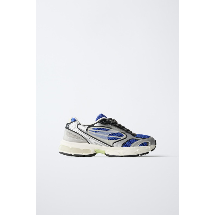 СПОРТИВНЫЕ КРОССОВКИ ИЗ СЕТЧАТОЙ ТКАНИ